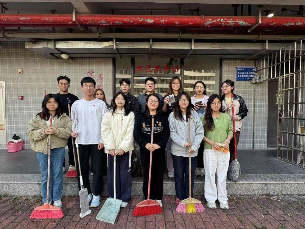 学院新闻｜管理学院德新学生党支部开展“传承雷锋精神，践行为民初心”主题党日活动