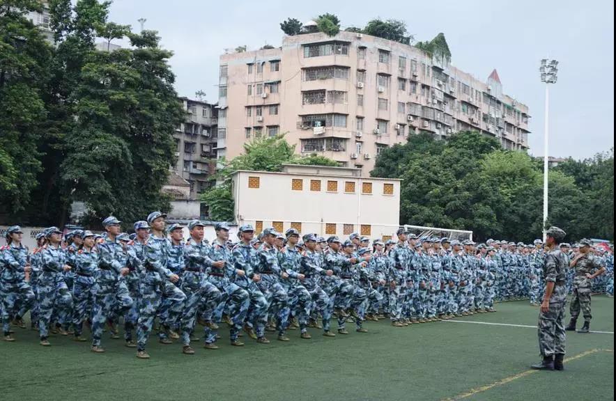 新生军训丨享受这流汗的感觉吧