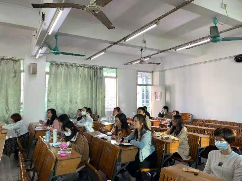 唐明勇处长到管理学院开展党的十九届五中全会专题宣讲