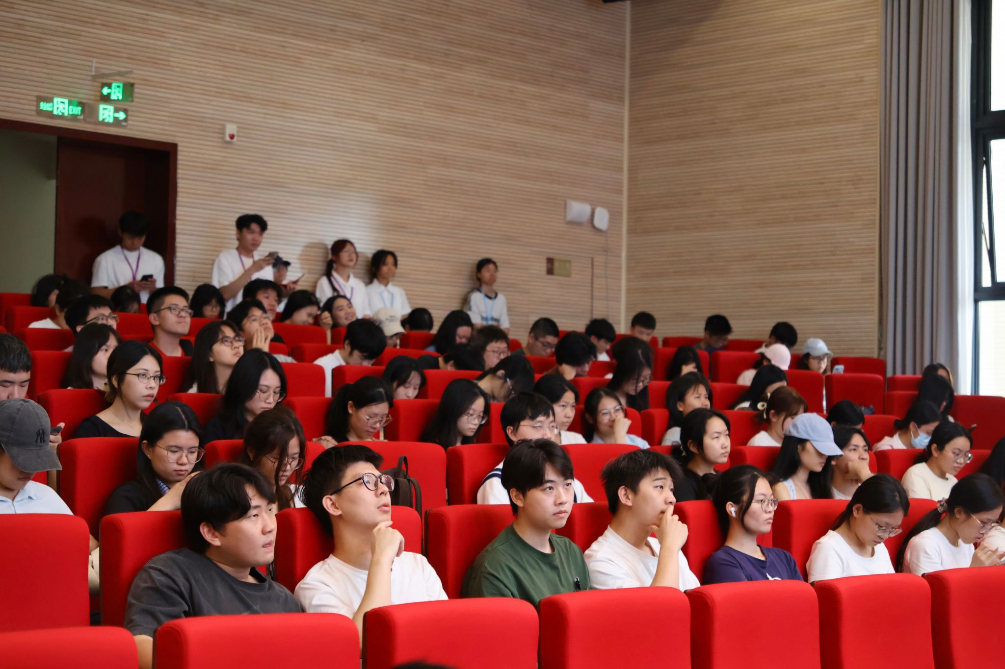 直面择业困惑 锚定就业航向——仲恺农业工程学院学生就业成长专题活动顺利举办！